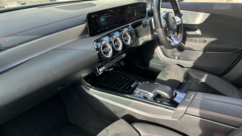 Mercedes-Benz CLA 250e AMG Line Premium + Night Ed 4dr Tip Auto Saloon